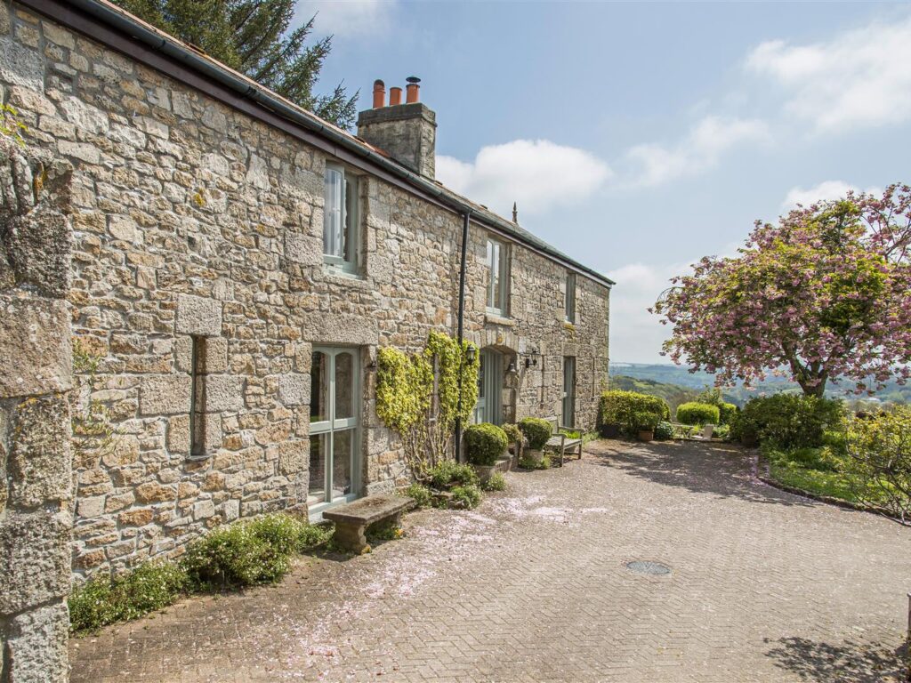 Barn conversion for sale near the Helford, Cornwall