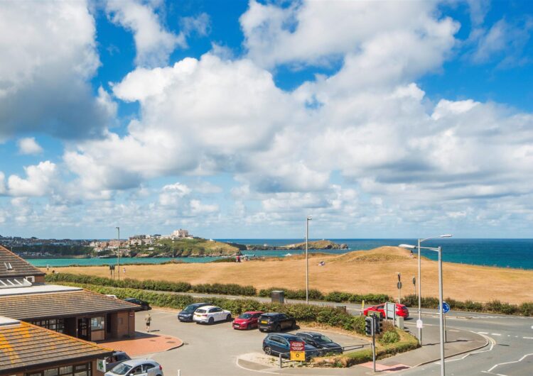 Hilgrove Mews, close to Tolcarne beach property image