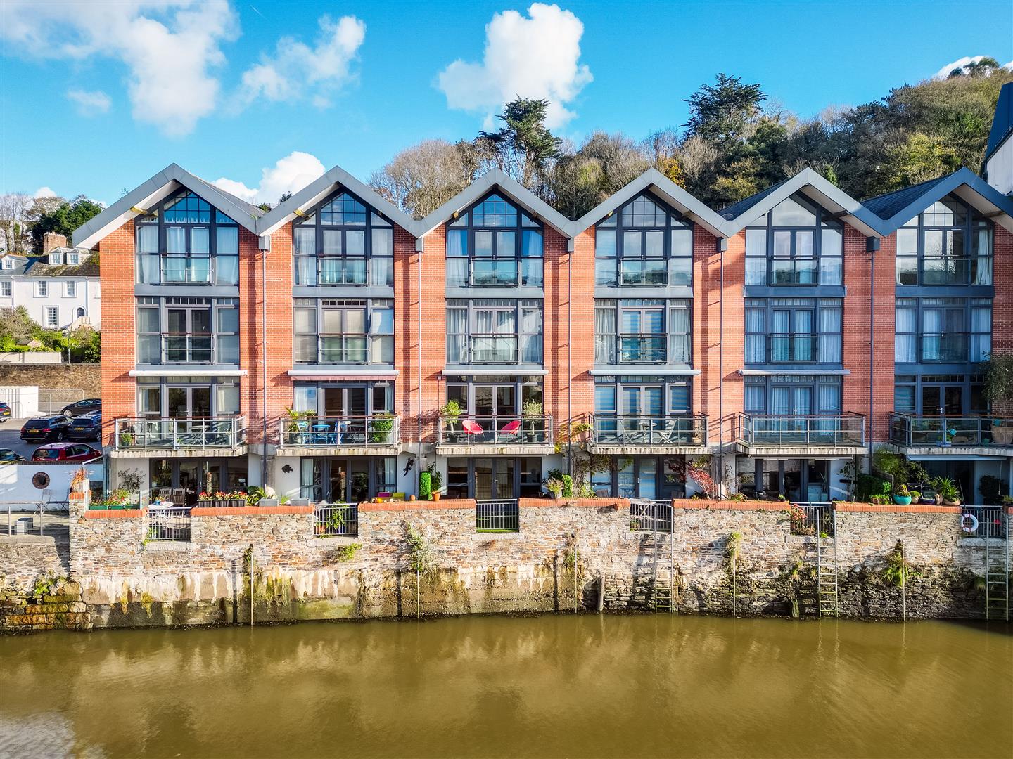 Poltisco Wharf, Truro Property Image