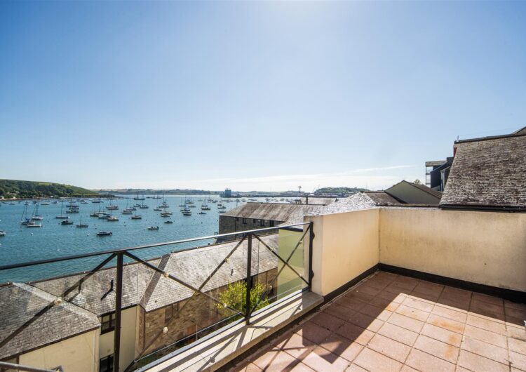 The Packet Quays, Falmouth property image