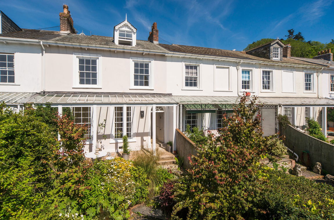 The Parade, Truro Property Image