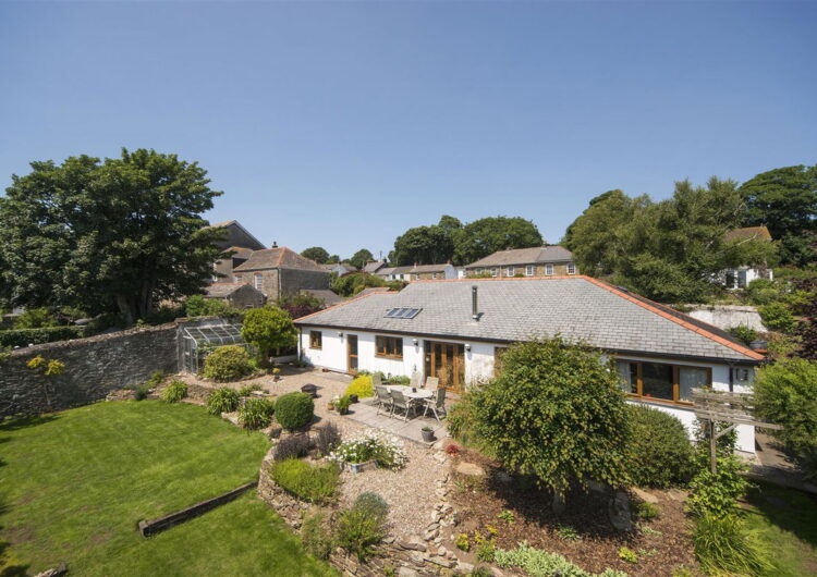 Chapel Terrace, Devoran property image