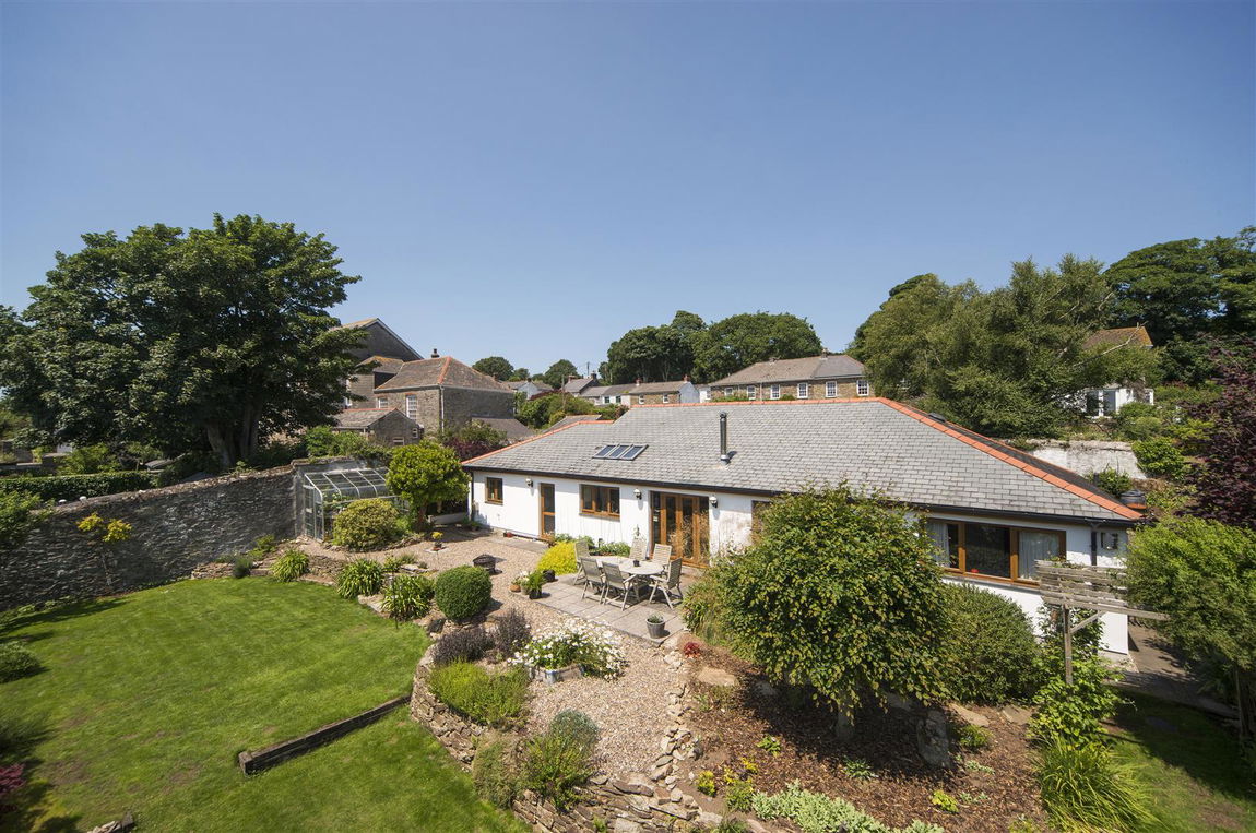 Chapel Terrace, Devoran Property Image