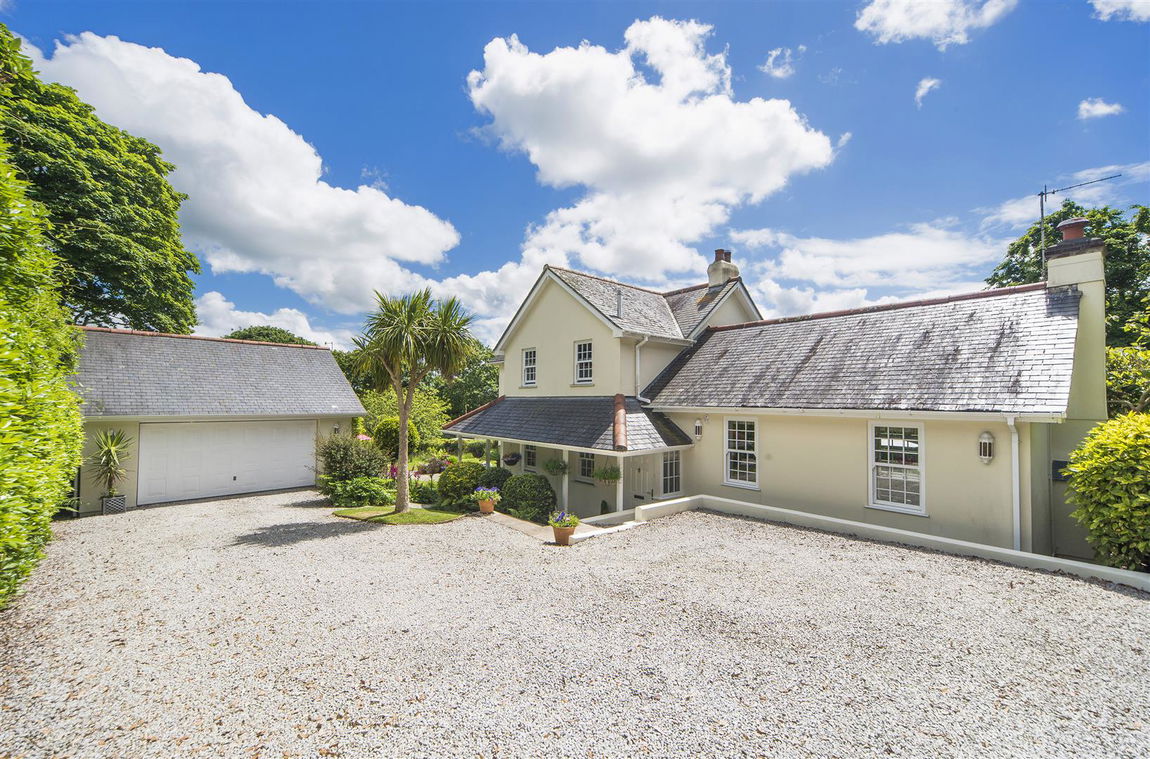 Penelewey, Feock Property Image