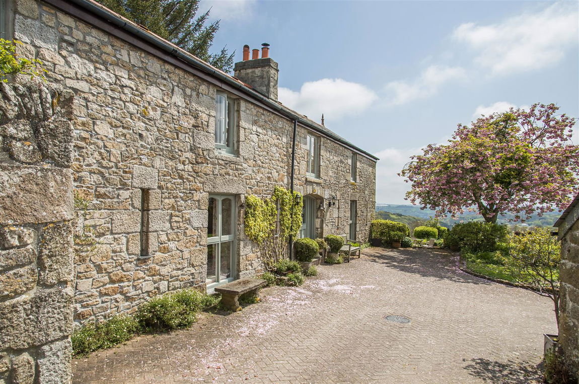 Constantine, Helford River Property Image