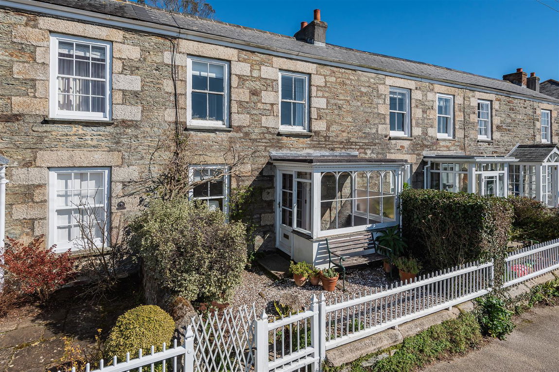 St. Johns Terrace, Devoran Property Image