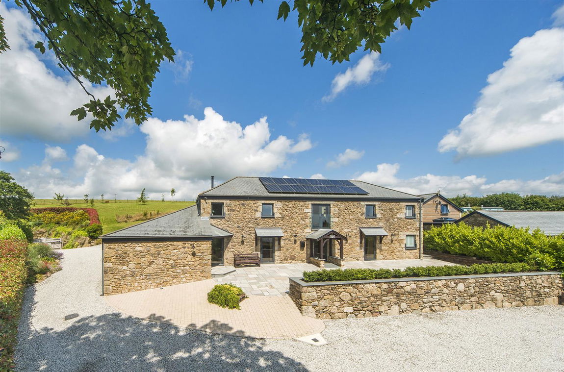 Penpell, between Fowey & Lostwithiel Property Image
