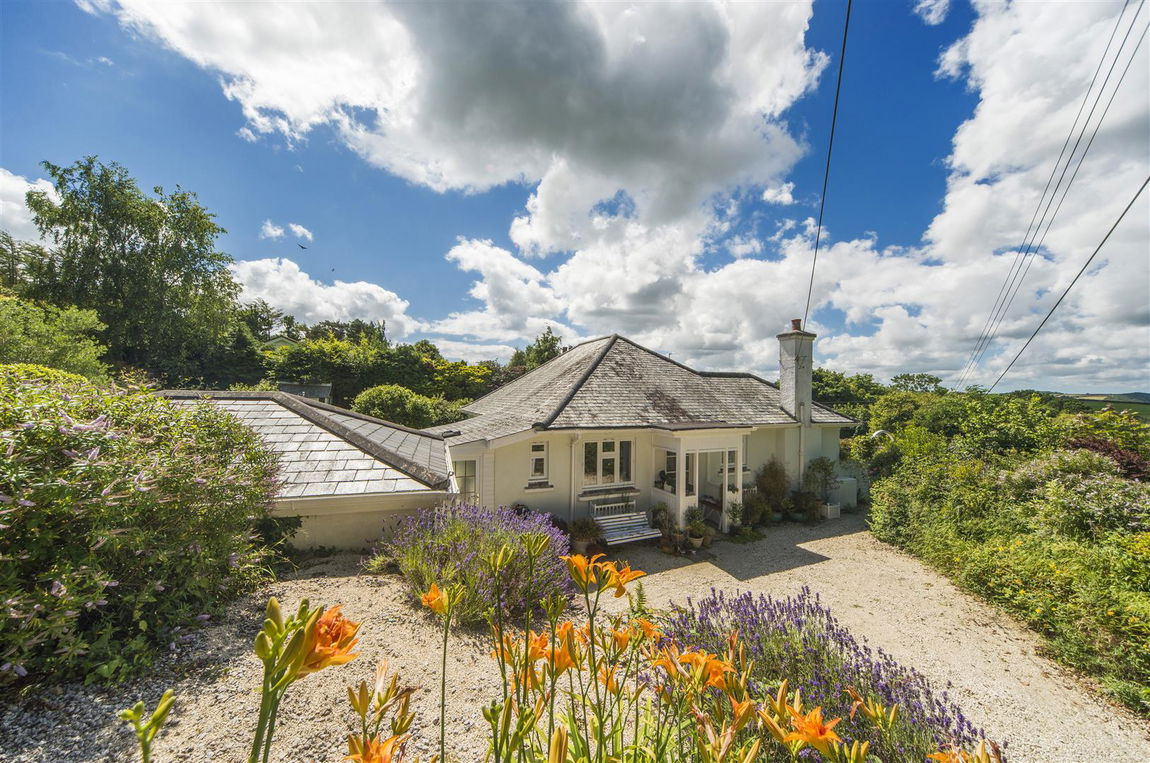 Ruanlanihorne, The Roseland Property Image