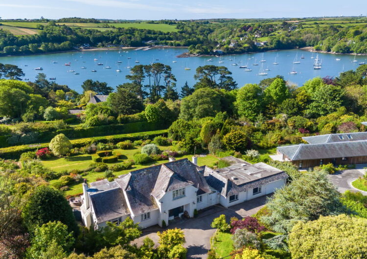Bar Road, Helford Passage property image