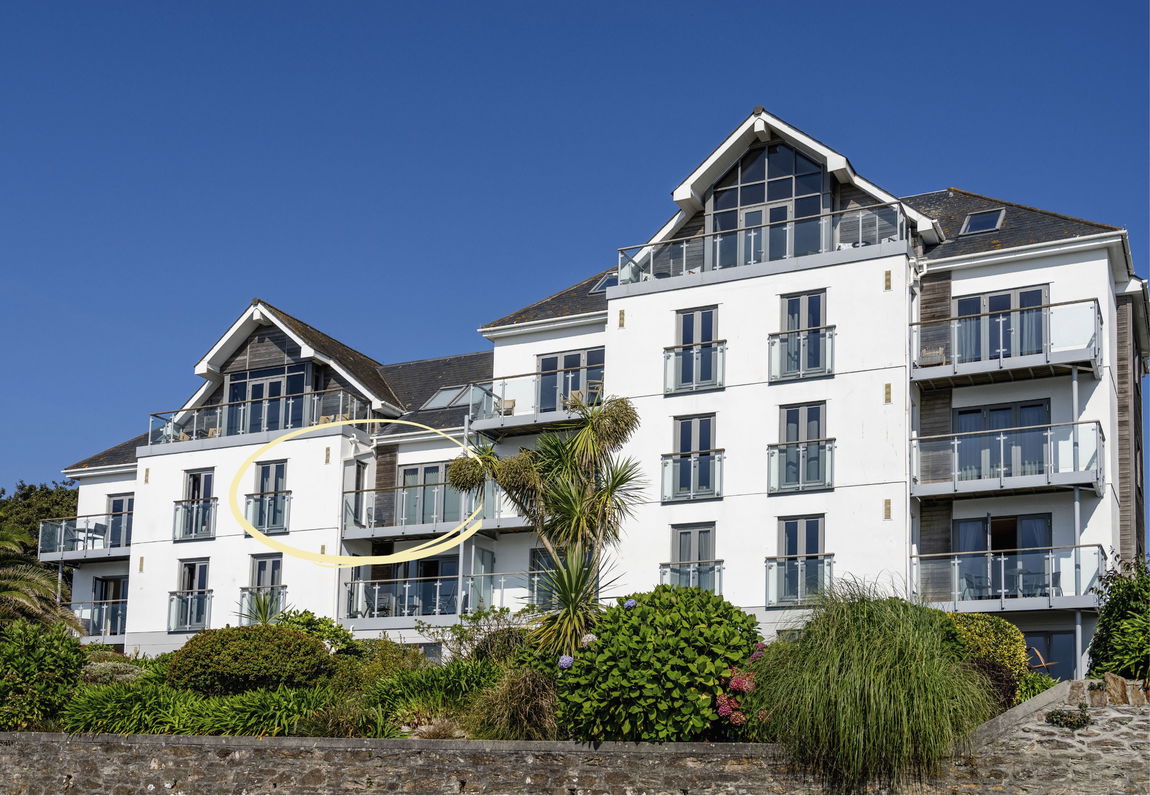 Cliff Road, Falmouth Property Image
