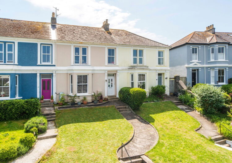 Bar Terrace, Falmouth property image