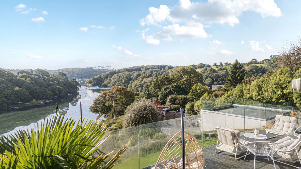 Port Navas, Helford River Property Image