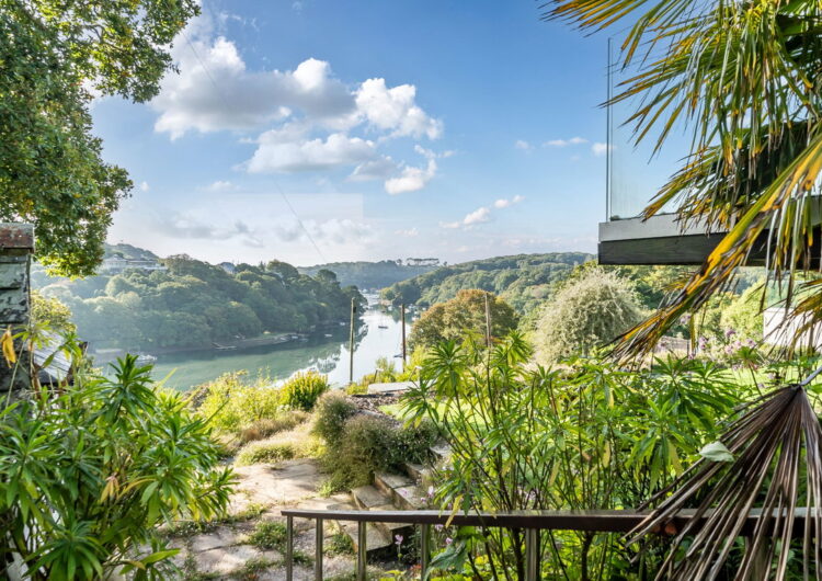 Port Navas, Helford River property image