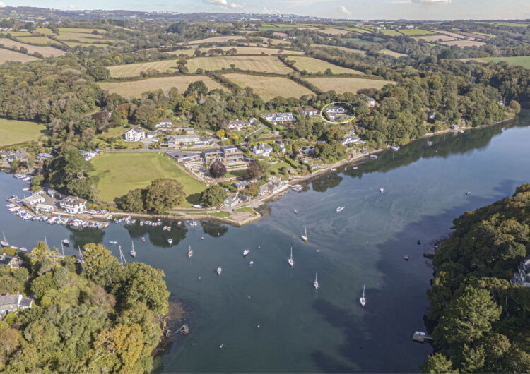 Port Navas, Helford River property image