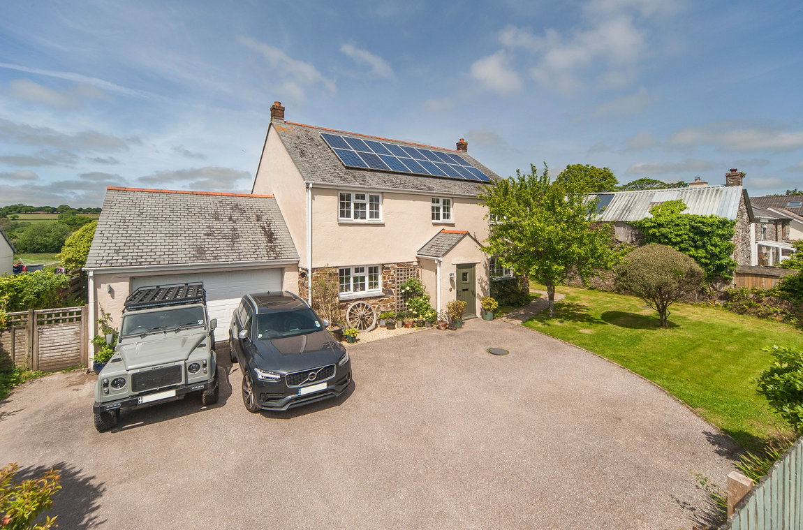 Trewedna Lane, Perranwell Station Property Image