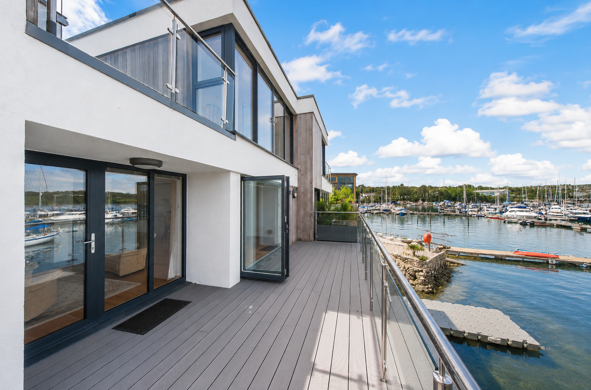 The Slipway, Falmouth Property Image