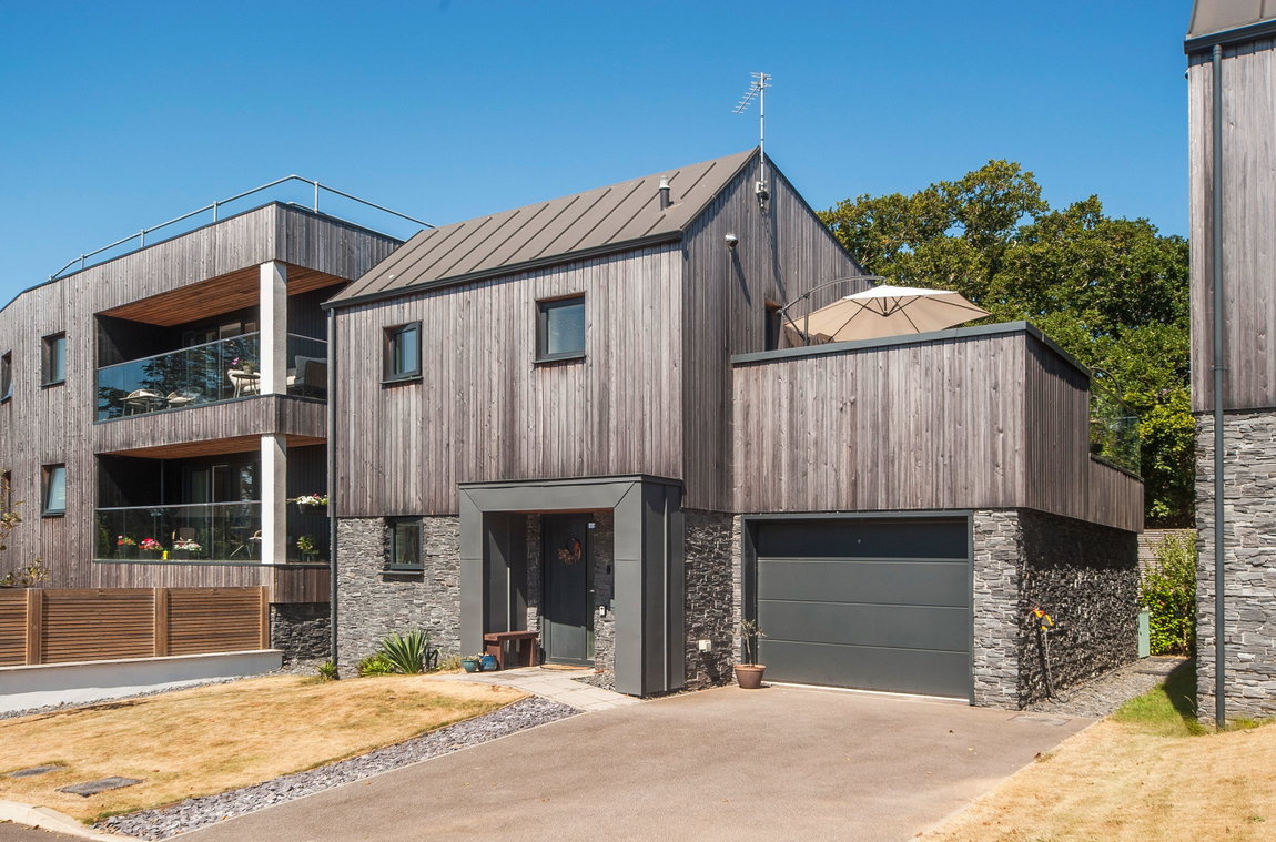 Swanpool, Falmouth Property Image