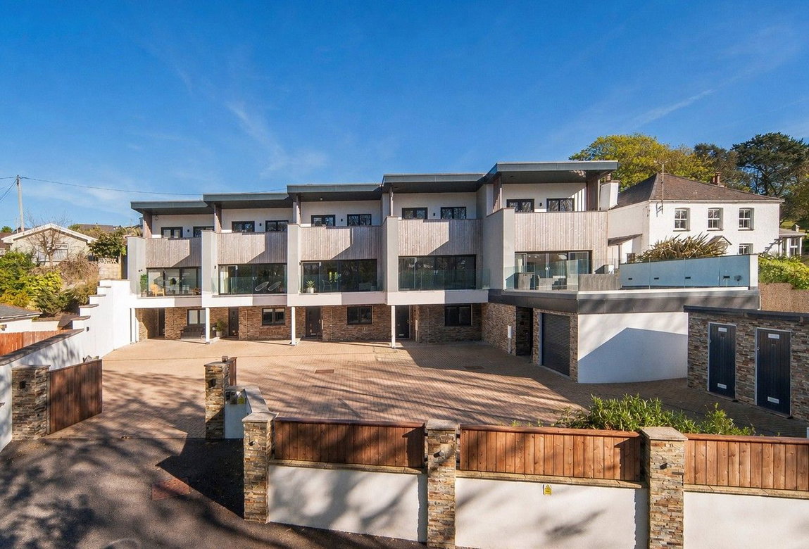 Ocean Walk, Perranporth Property Image